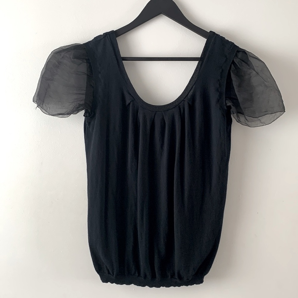 Vera Wang, Size Medium, Black top.